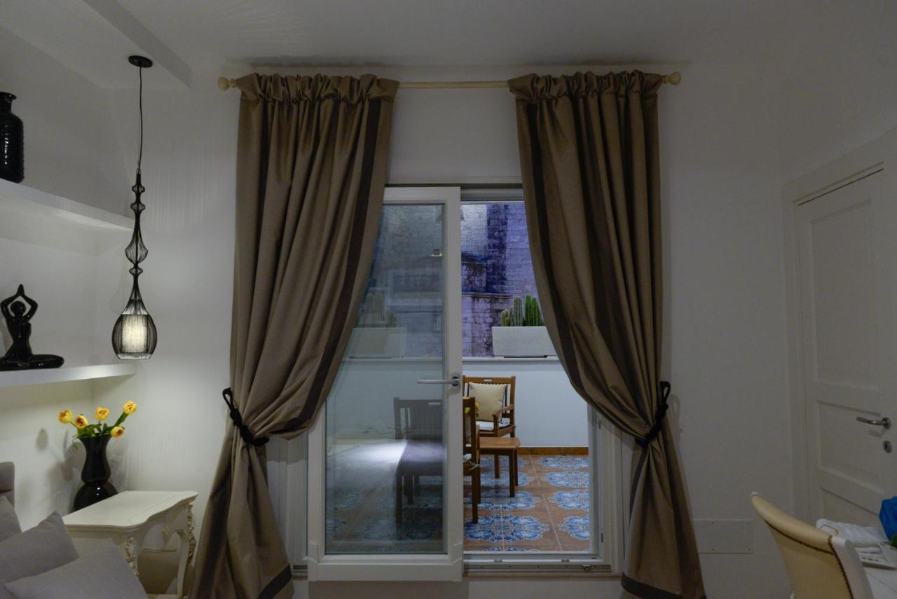 Mare Versus Luxury Suites Barletta Eksteriør bilde
